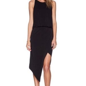 NWOT ELIZABETH AND JAMES Black Asymmetrical Dress